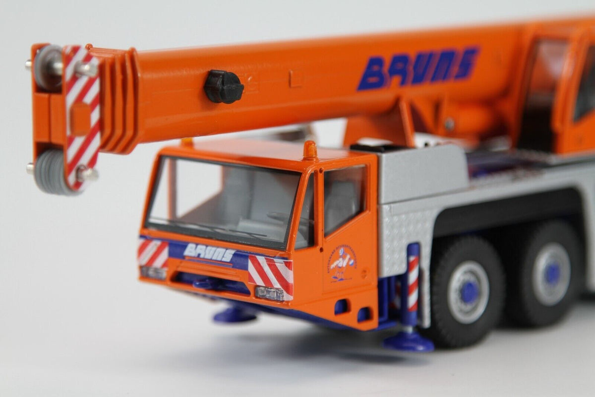 Conrad Terex-Demag AC 100-4 Teleskopkran „BRUNS“ – Diecast Sammlermodell im Maßstab 1:50, Art. 2107/11