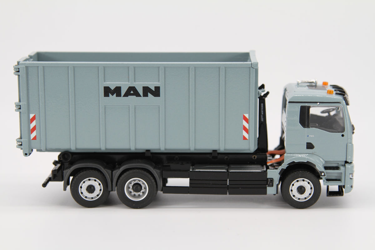 Conrad MAN eTGS NN 6x4 Abrollkipper – Diecast Sammlermodell im Maßstab 1:50, Art. 81217E/0 – Ansicht 4