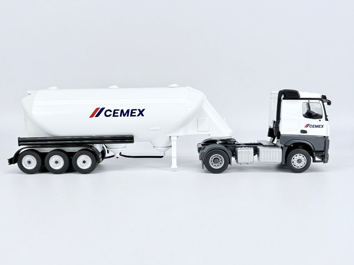 MERCEDES-BENZ Arocs mit SPITZER Siloauflieger 3-achs „CEMEX“ 1:50 Conrad Modelle 7814/02 4
