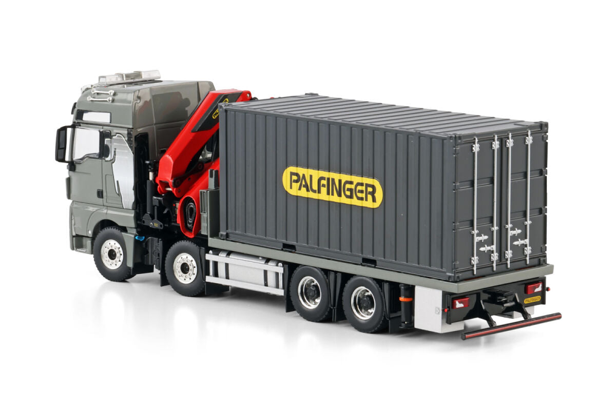 WSI MAN TGX XXL Euro6c 8x4 mit Container + Palfinger PK480 – Diecast Sammlermodell im Maßstab 1:50, Art. 04-2216 – Ansicht 4