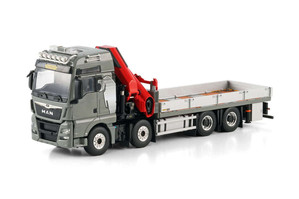 WSI MAN TGX XXL Euro6c 8x4 mit Container + Palfinger PK480 – Diecast Sammlermodell im Maßstab 1:50, Art. 04-2216 – Ansicht 2