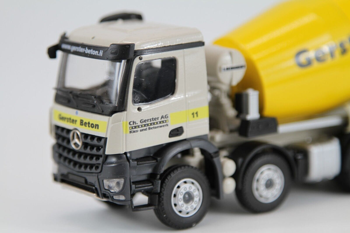 Conrad Liebherr HTM 905 Fahrmischer auf Mercedes-Benz Arocs „GERSTER BETON“ – Diecast Sammlermodell im Maßstab 1:50, Art. 78234/08
