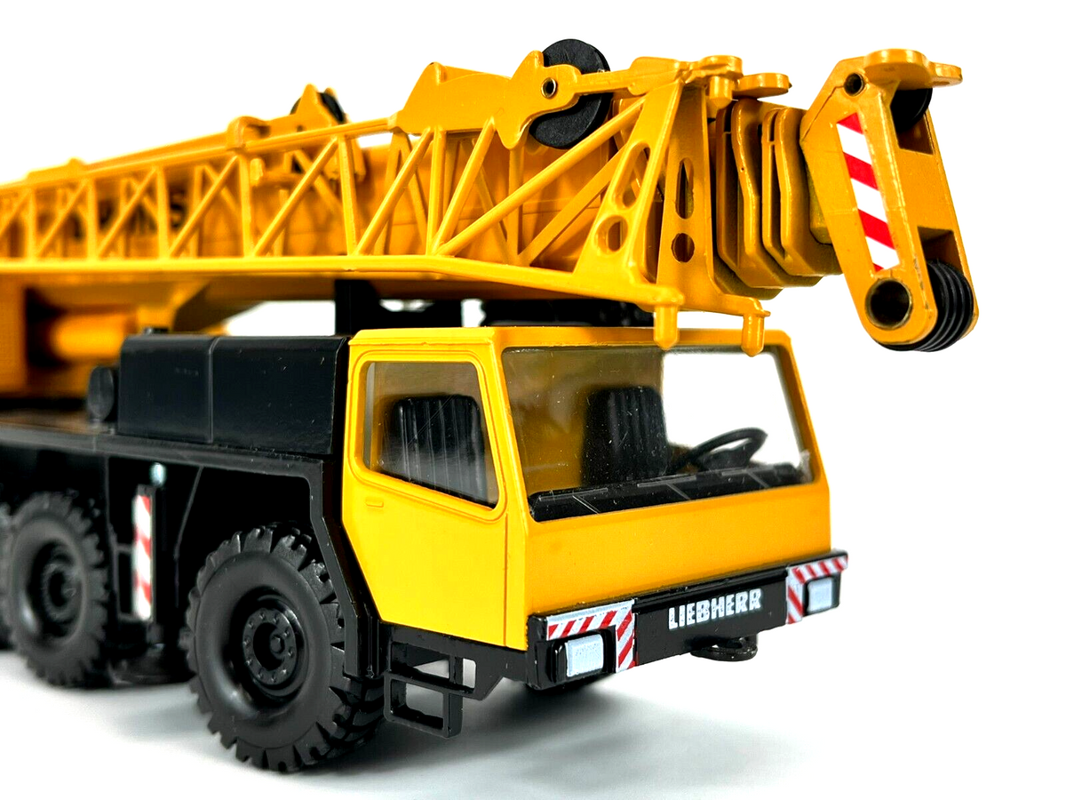 Conrad Liebherr LTM 1090 Mobilkran „BRUNS“ – Diecast Sammlermodell im Maßstab 1:50, Art. 2085/05 – Ansicht 6
