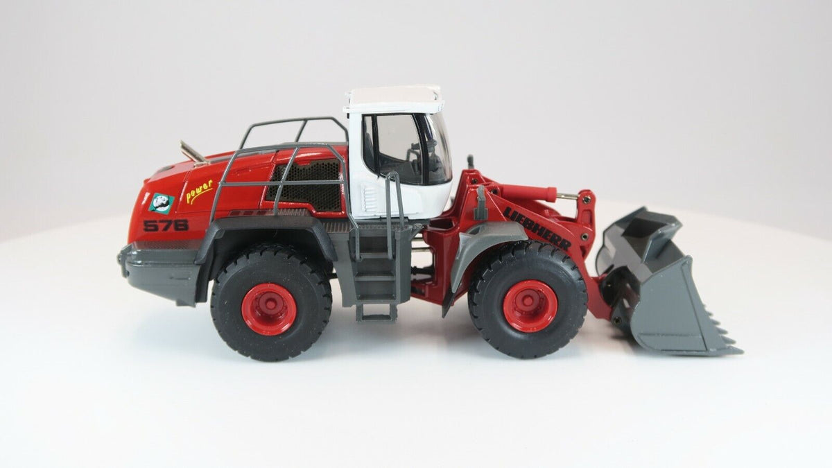 Conrad Liebherr L576 Radlader „RINO“ – Diecast Sammlermodell im Maßstab 1:50, Art. 2443/03 – Ansicht 5