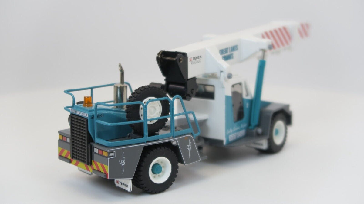 Conrad Terex AT 20-3 Mobilkran „Great Lake Cranes“ – Diecast Sammlermodell im Maßstab 1:50, Art. 2113/03 – Ansicht 4