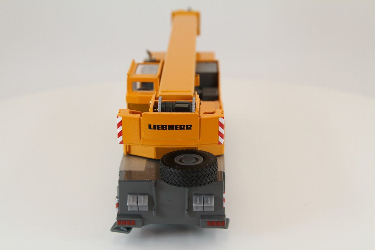 Conrad Liebherr LTM 1060/2 Mobilkran – Diecast Sammlermodell im Maßstab 1:50, Art. 2094/0 – Ansicht 3