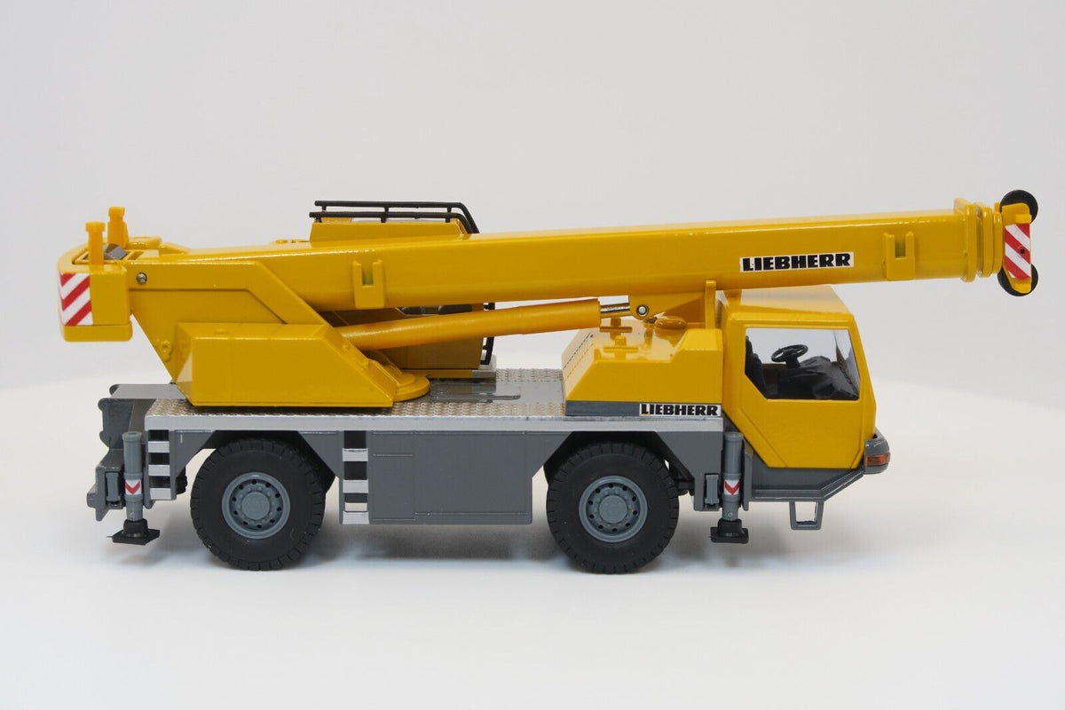 Conrad Liebherr LTM 1030-2.1 Mobilkran – Diecast Sammlermodell im Maßstab 1:50, Art. 2105/0 – Ansicht 6