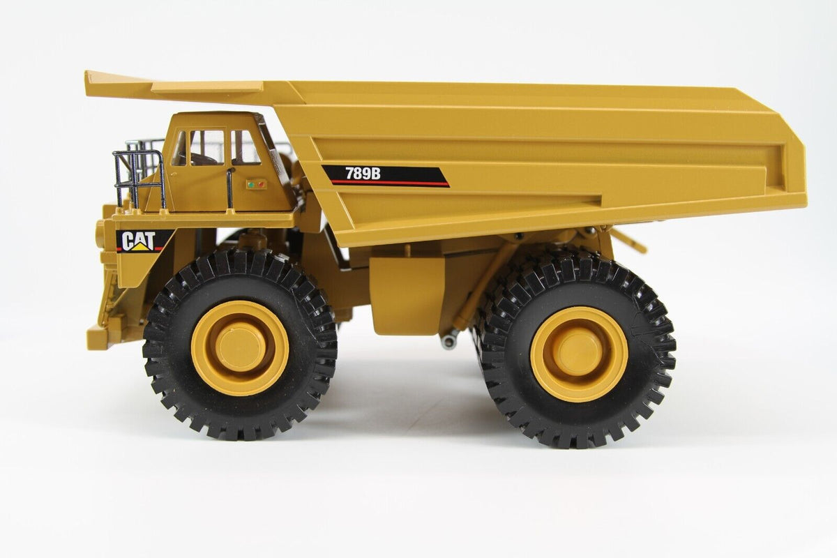 Conrad Caterpillar CAT 789B Muldenkipper – Diecast Sammlermodell im Maßstab 1:50, Art. 2726/01 – Ansicht 2