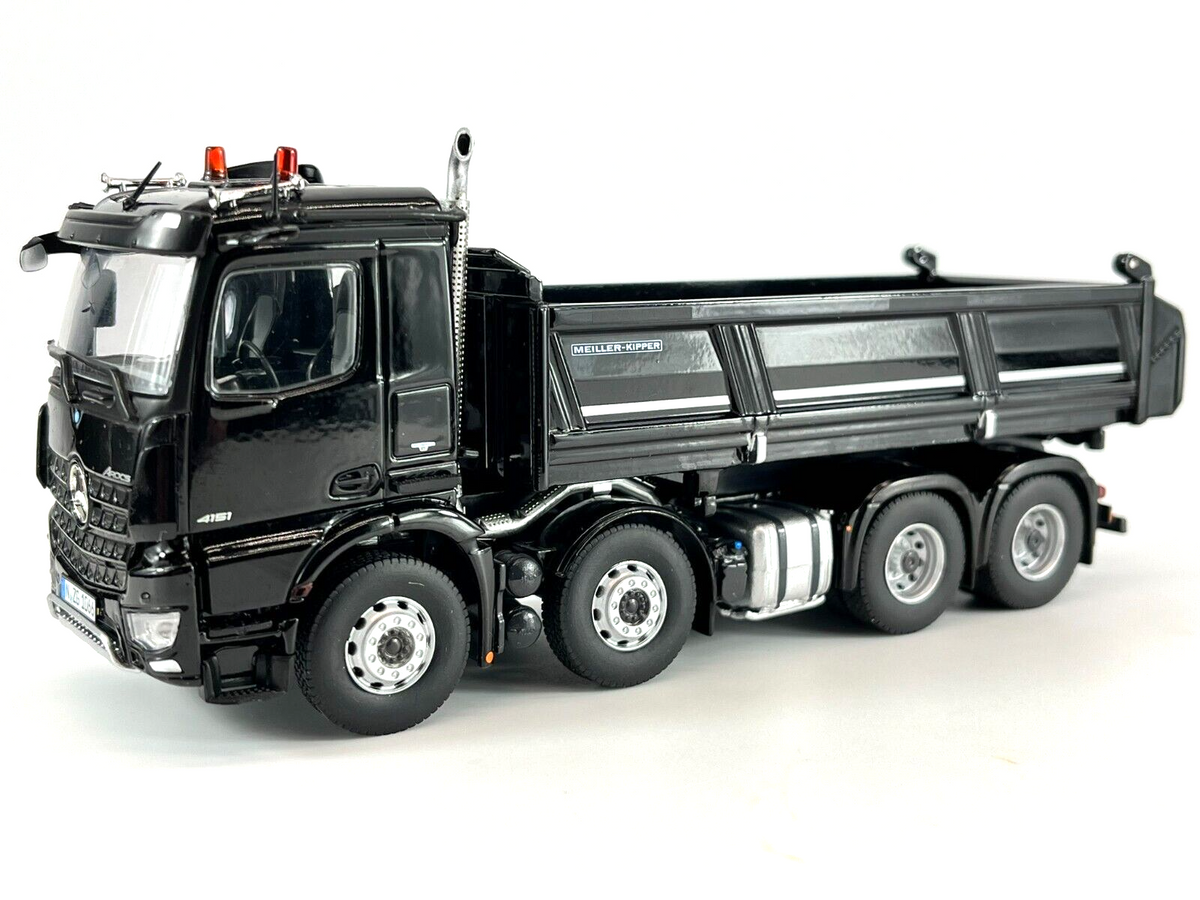 NZG Mercedes-Benz Arocs 8x4 mit Meiller Dreiseitenkipper – Diecast Sammlermodell im Maßstab 1:50, Zinkdruckguss, Art. 1066/50