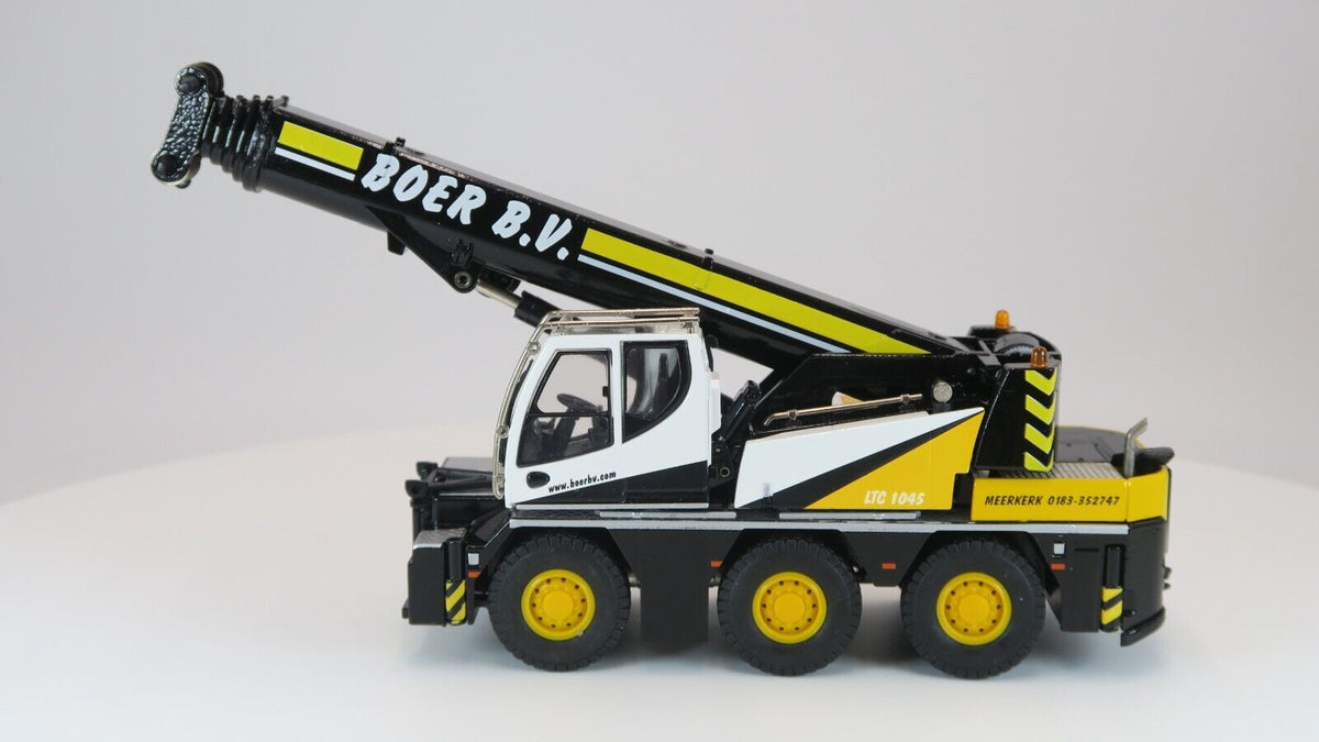 Conrad Liebherr LTC 1045-3.1 Mobilkran in der Ausführung BOER E.V. – Diecast Sammlermodell im Maßstab 1:50, Zinkdruckguss, Art. 2109/09 – Ansicht 2