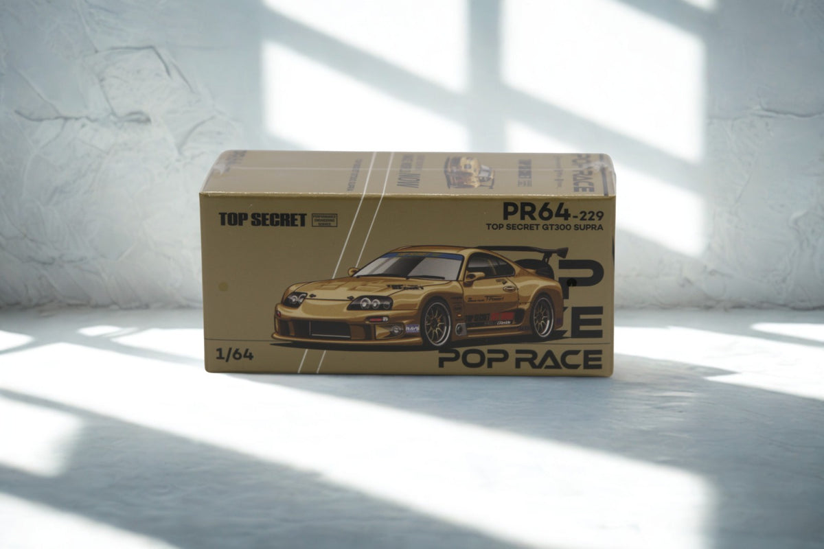 Pop Race Toyota Supra GT300 „Top Secret“ in Gold – Diecast Sammlermodell im Maßstab 1:64, Art. PR64-229