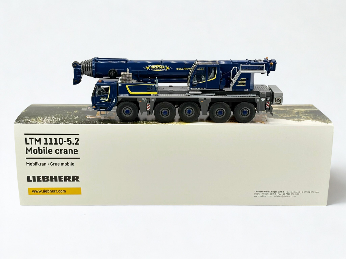 Liebherr LTM 1110-5.2 Mobilkran Richterkrane 1:50 – Conrad Sammlermodell, Gesamtansicht