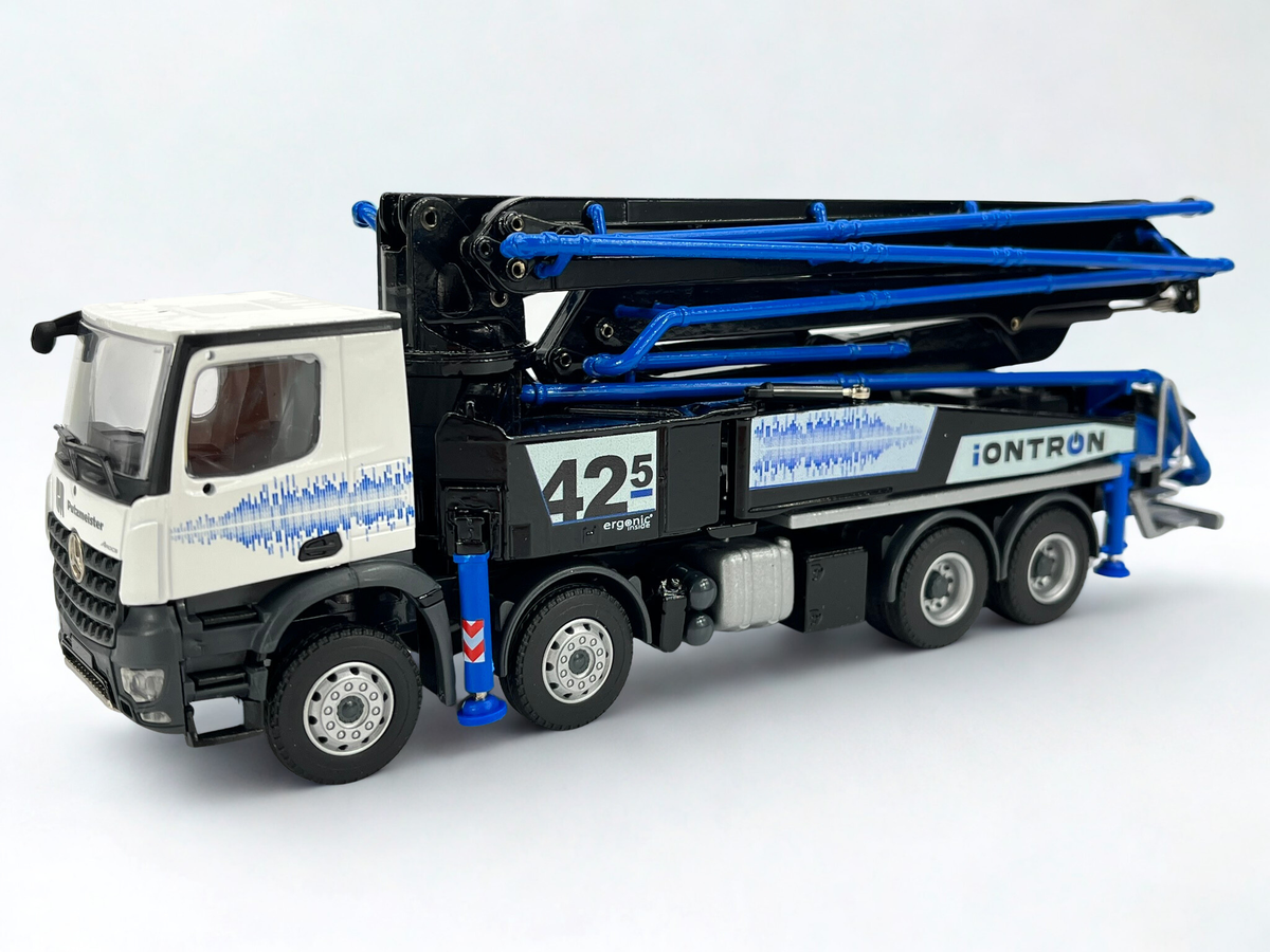 Conrad Putzmeister M42-5 iONTRON Autobetonpumpe – Diecast Sammlermodell im Maßstab 1:50, Art. 78199/07