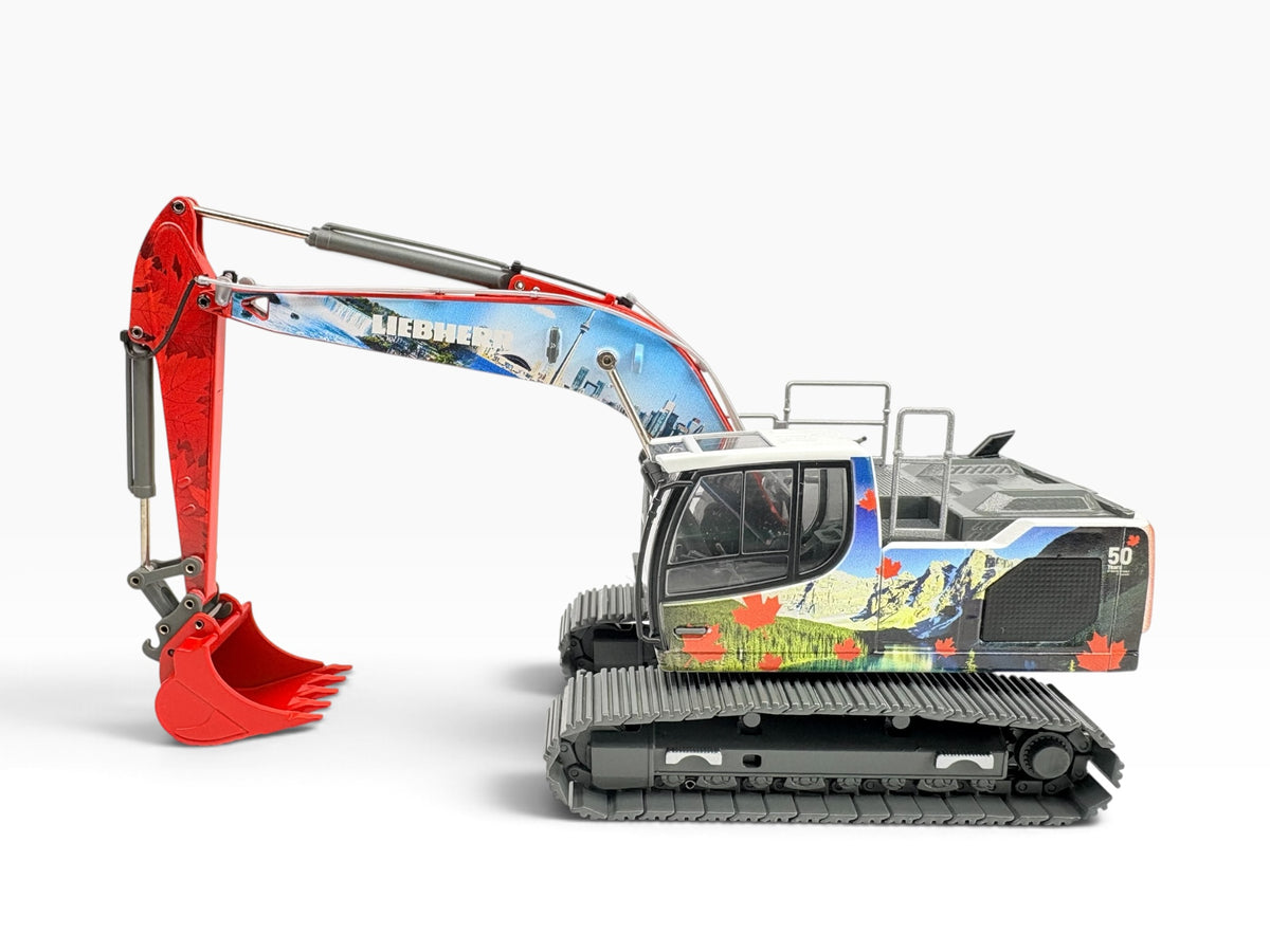 Liebherr R 924 Canada Sondermodell 1:50 von Conrad, linke Seitenansicht mit Canada-Lackierung am Ausleger