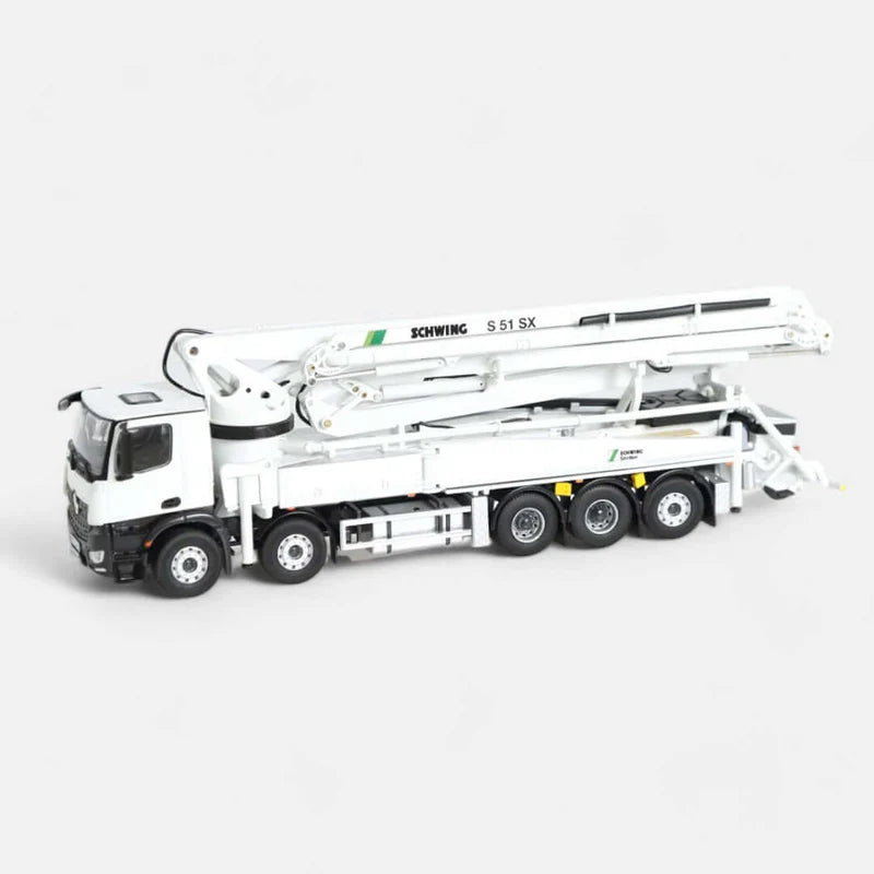 NZG Schwing Stetter S51 SX Autobetonpumpe auf Mercedes-Benz Arocs 10x4 – Diecast Sammlermodell im Maßstab 1:50, Zinkdruckguss, Art. 1062