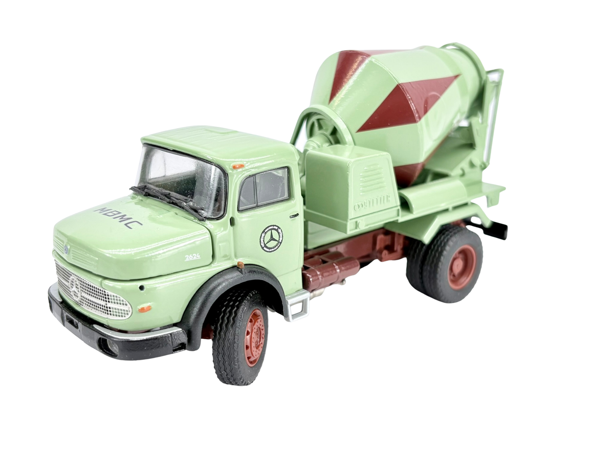 Conrad Mercedes-Benz LAK 2624 mit Stetter Betonmischer „MBMC“ – Diecast Sammlermodell im Maßstab 1:50, Art. 1059/0