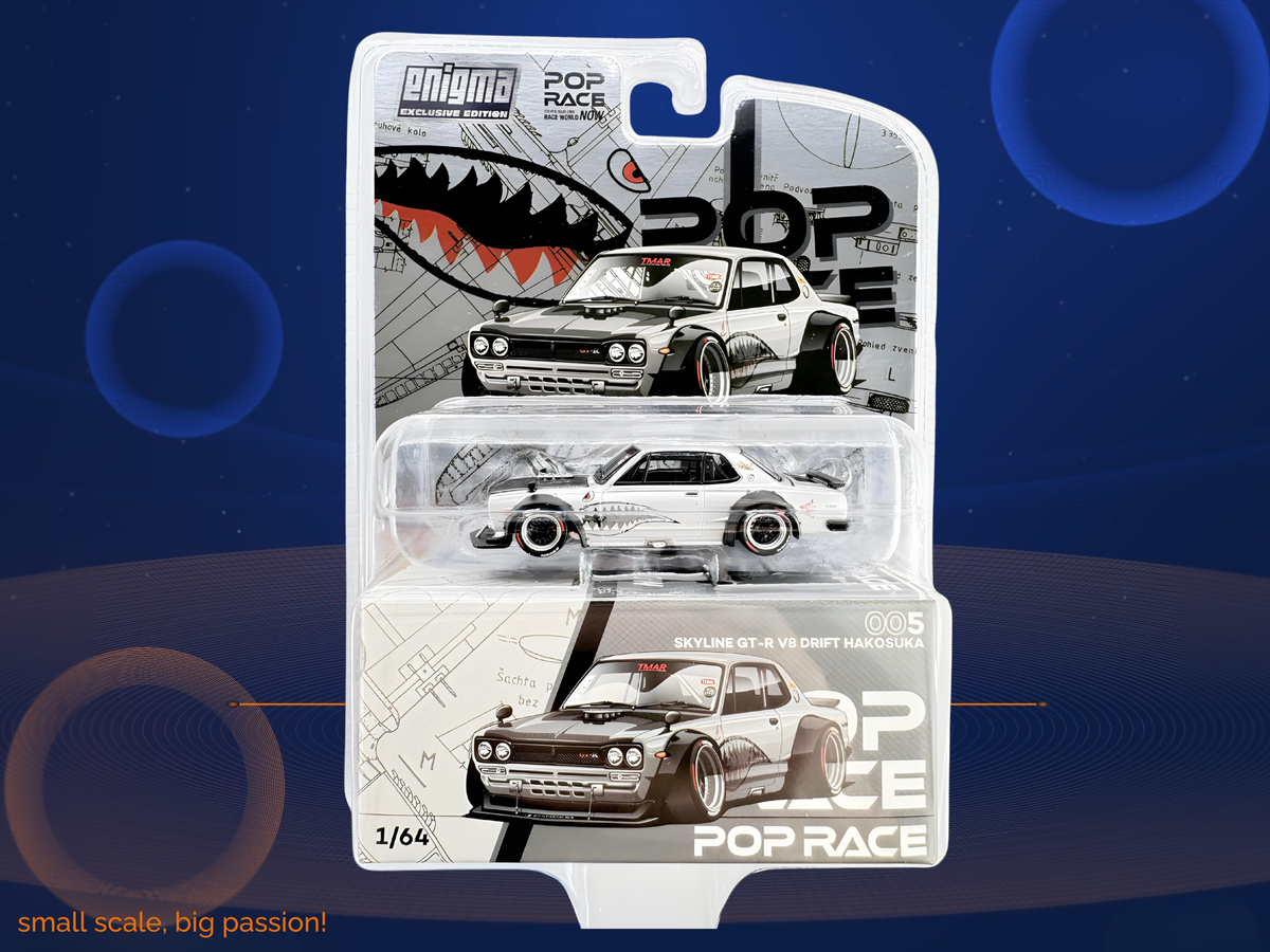 Pop Race Nissan Skyline GT-R V8 Drift Hakosuka Silver Metallic – Diecast Modellauto im Maßstab 1:64, Art. PR005